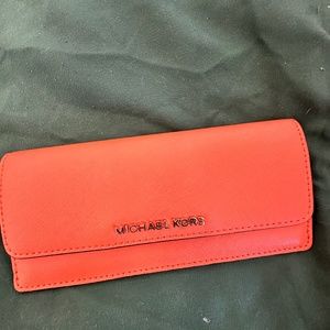 Michael kors wallet